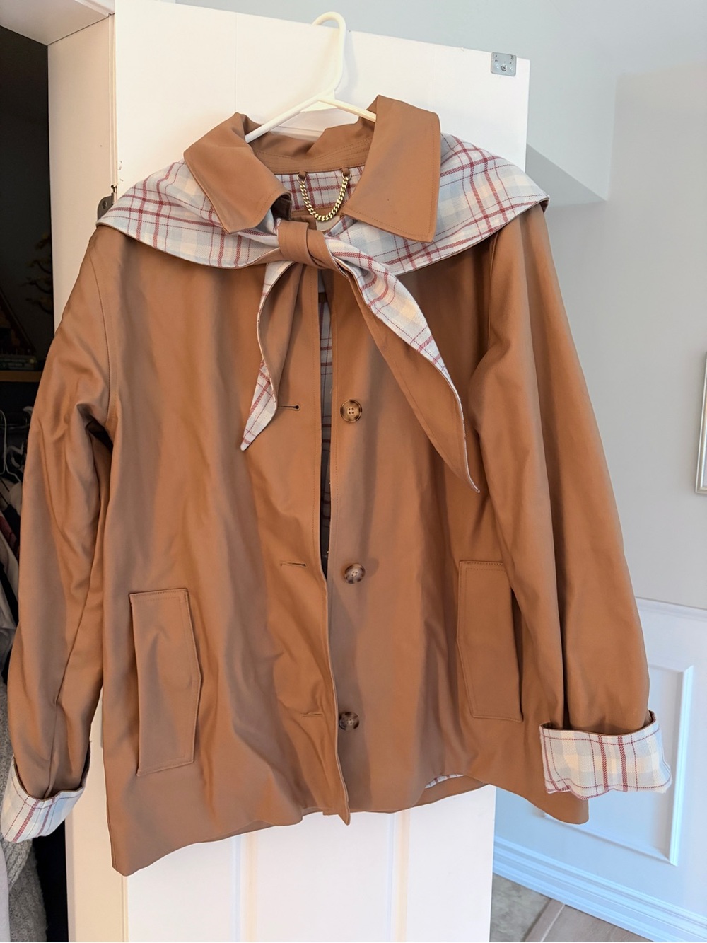 Abercrombie Trench with removable Plaid Scarf